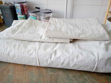 Photo of free K/size cotton duvet set (Orton Goldhay) #1