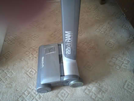 Photo of free Gtech 22V AirRAM (For Spares) (Datchet SL3) #2