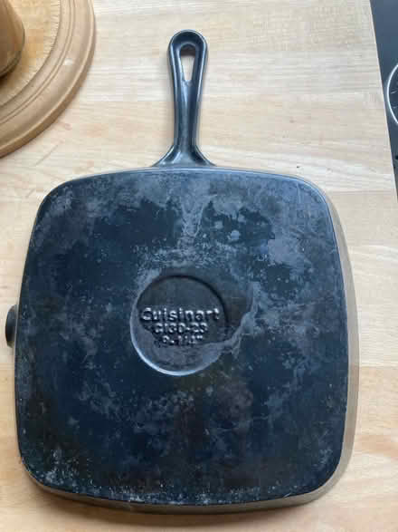 Photo of free Cast iron griddle pan (Panshanger AL7) #2