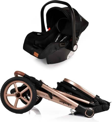 Photo of free Baby stroller and carseat (Bedford Tavistock street) #3