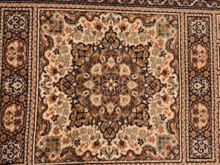 Photo of free Pure New Wool Rug (Altrincham, WA15) #2