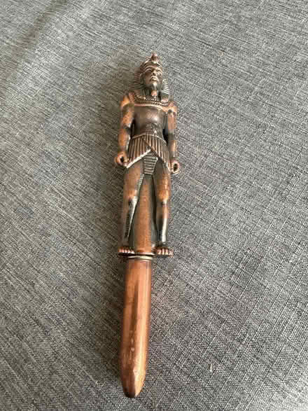Photo of free Egyptian pen (Croydon/West Wickham) #1
