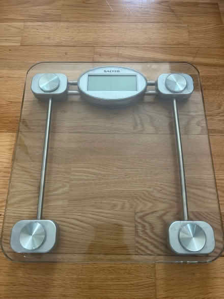 Photo of free Salter scale (Merton) #1