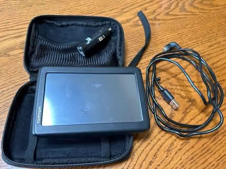 Photo of free Tom Tom Satnav (Tolworth KT6) #1