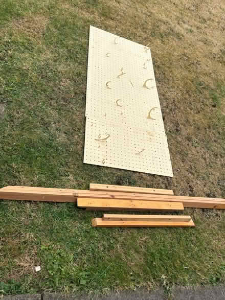 Photo of free Peg board - wooden frame (NOrthampton) #1