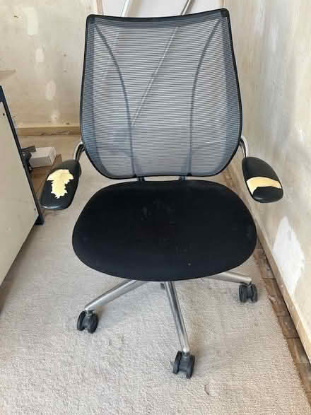 Photo of free Office chair (SE21 (West Dulwich)) #1