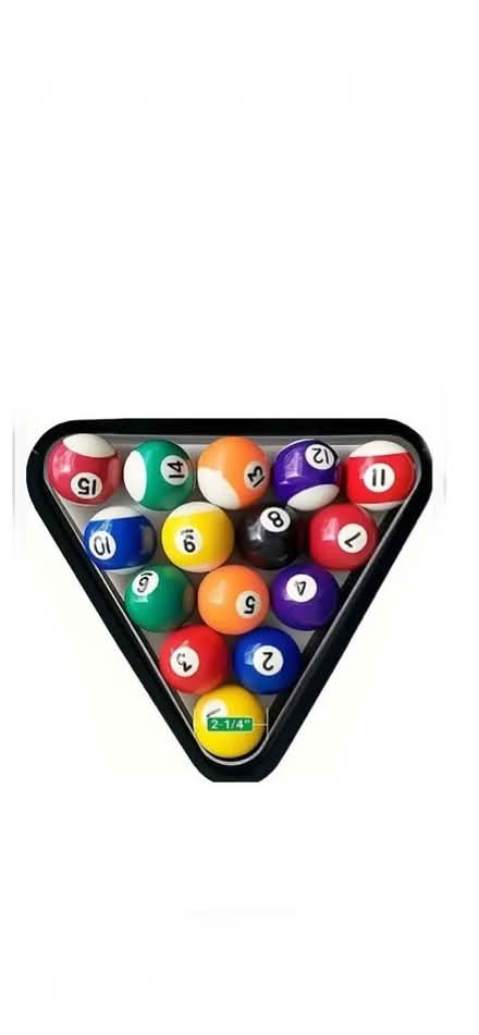 Photo of pool cue and pool balls (Dunbar EH42) #2