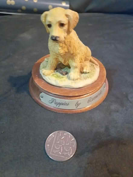 Photo of free Old Labrador puppy ornament (Didcot OX11) #1