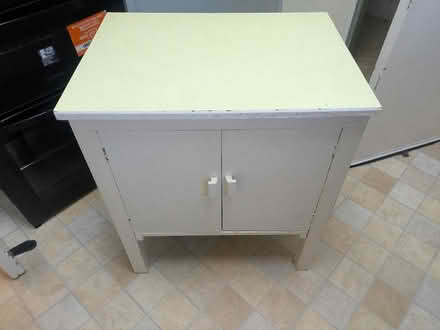 Photo of free Very sturdy cupboard (Pershore) #1