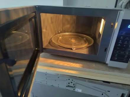 Photo of free Microwave (Theydon Bois CM16) #2