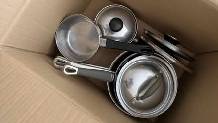Photo of free Miscellaneous saucepans (Cutteslowe OX2) #1