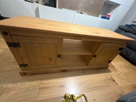 Photo of free Side unit/ TV unit (Botley, Oxford, OX2) #1
