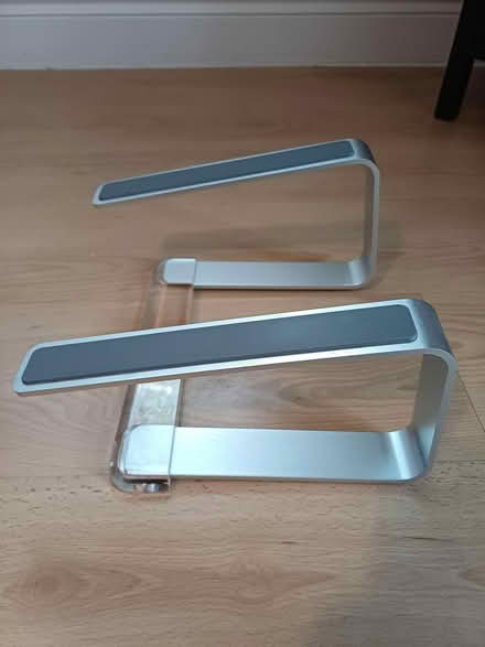 Photo of free Griffin Elevator Laptop Stand (SE16) #1