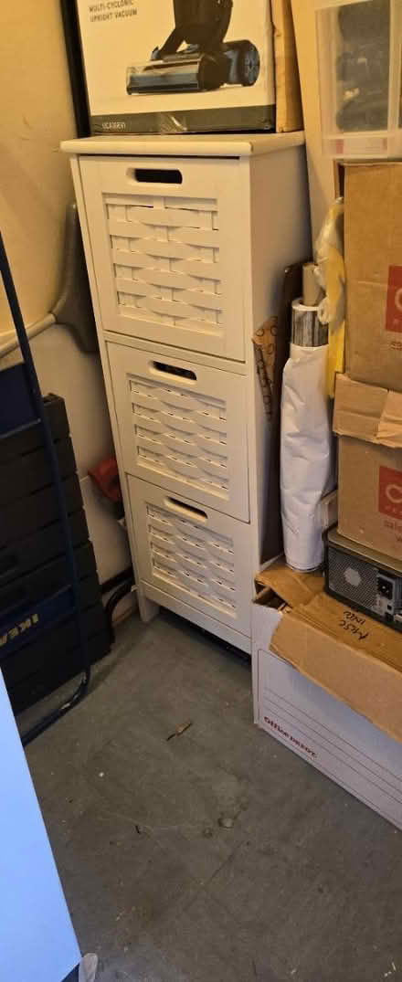 Photo of free Draws (Figges Marsh CR4) #2
