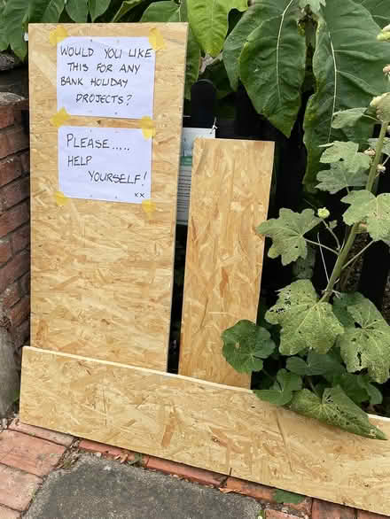 Photo of free OSB 18mm - Assorted Offcuts (CO7 Wivenhoe) #1