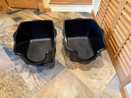 Photo of free Litter boxes (Sunnyvale near Wolfe and Reed) #1