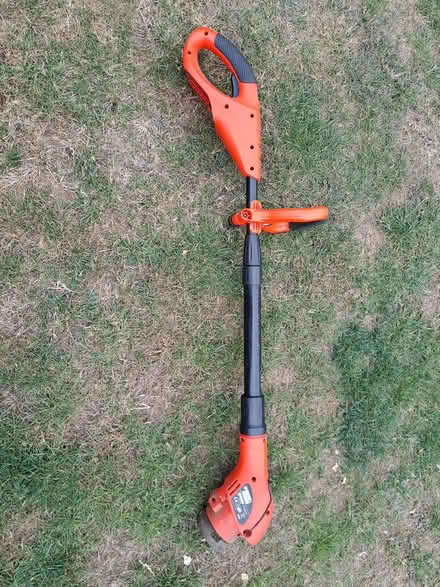 Photo of free cordless strimmer (Romford RM7) #1