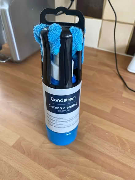 Photo of free Screen cleaner fluid and cloth (Tunbridge Wells) #1