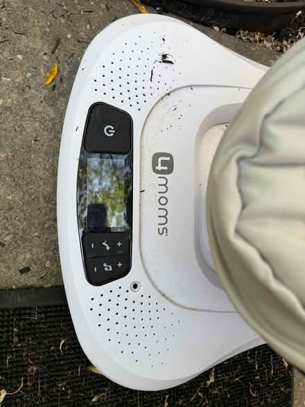 Photo of free 4moms MamaRoo baby swing (Wading River) #2