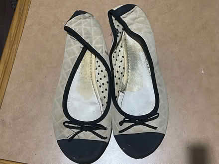 Photo of free Ladies pumps (Mitcham CR4) #1