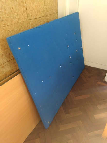 Photo of free Large blue noticeboard (Northchurch HP4) #1
