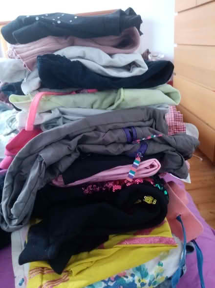 Photo of free Girls clothes bundle (Southcote RG30) #1
