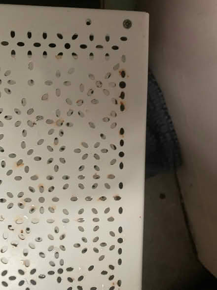 Photo of free 2 white ikea shelves (Brockley SE4) #3