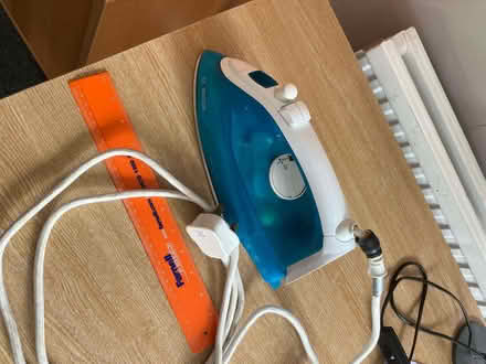 Photo of free Working steam Iron (Micklefield HP13) #1