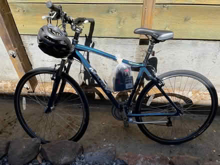 Photo of free Man's bicycle (West side Petaluma) #1