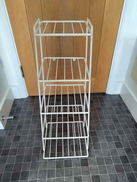 Photo of free Pan rack/ wire shelving (Buckhurst Hill IG9) #1