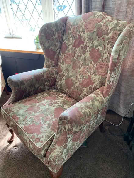Photo of free Queen Anne chair (Kingswinford DY6) #1