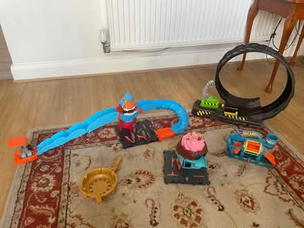 Photo of free Hot Wheels (L8) #1