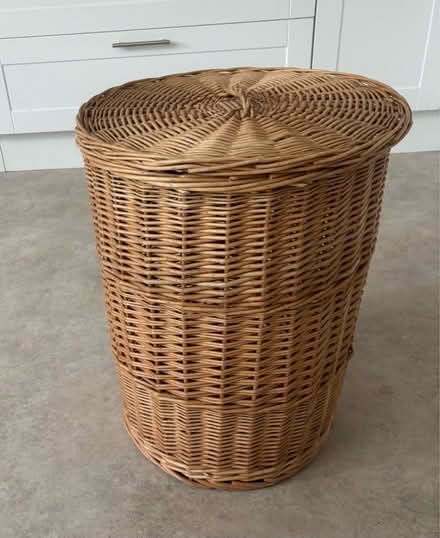 Photo of free Wicker laundry basket (Frankwell SY3) #1