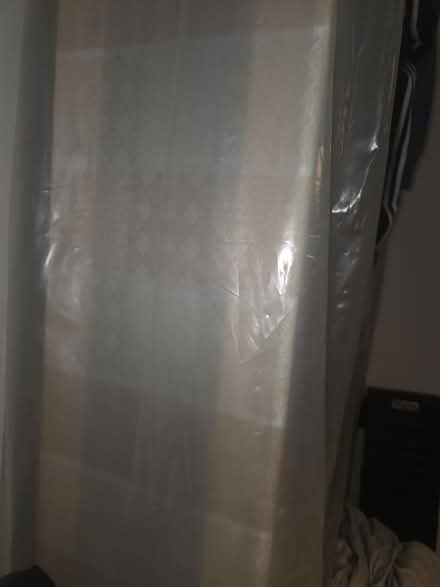 Photo of free Bed base (N18 Edmonton) #2