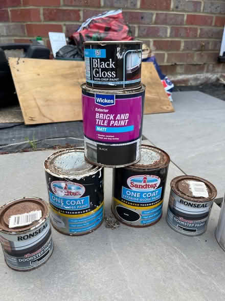Photo of free Paint all small cans (Eastcote HA4) #1