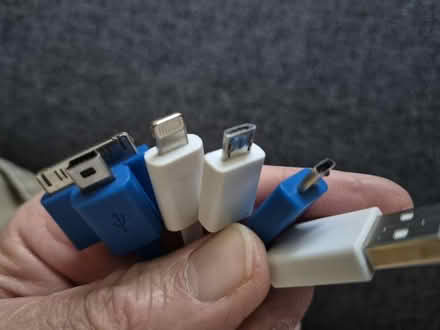 Photo of free Multi charger 3 (20817) #1