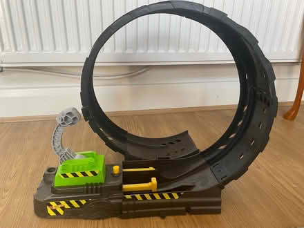 Photo of free Hot Wheels (L8) #3