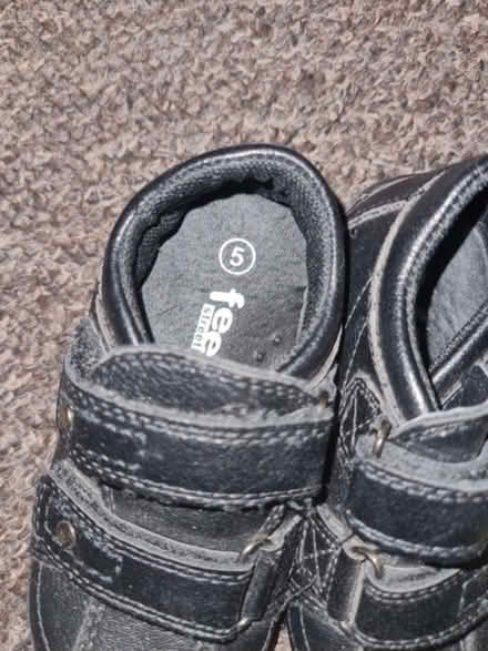 Photo of free Baby shoes infant size 5 (Newstead NG15) #2