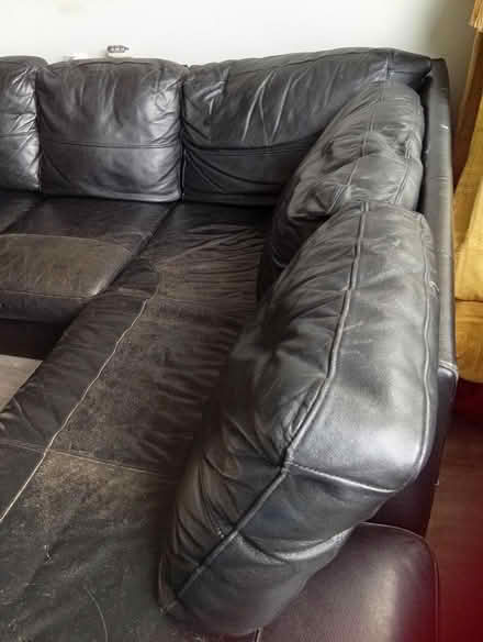 Photo of free Sofa (BR5) #2