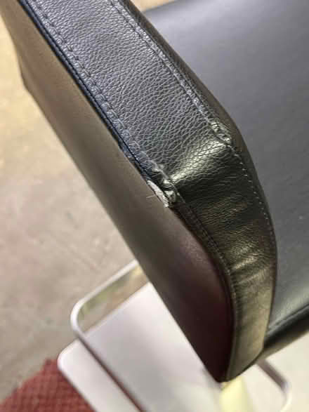 Photo of free Adjustable stools (North Tonbridge) #3