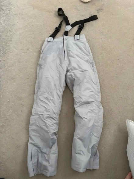 Photo of free Age 11/12 ski trousers (Cottonmill, St Albans, AL1) #1