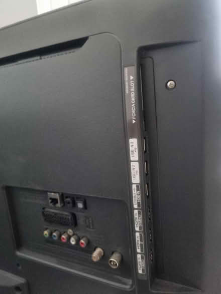 Photo of free lg 32" tv (Beeston Rylands NG9) #2