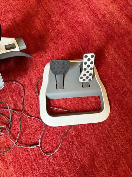Photo of free XBOX 360 Wireless Racing Wheel (Chislehurst BR7) #4