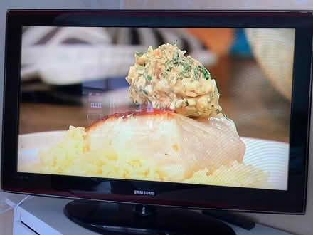 Photo of free Samsung tv (WA5) #1