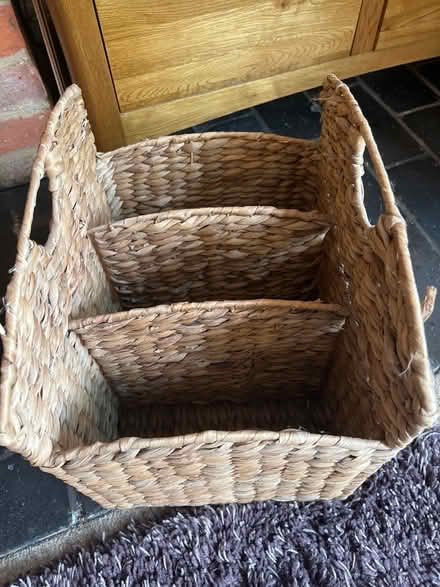 Photo of free Woven magazine rack (Codicote SG4) #2