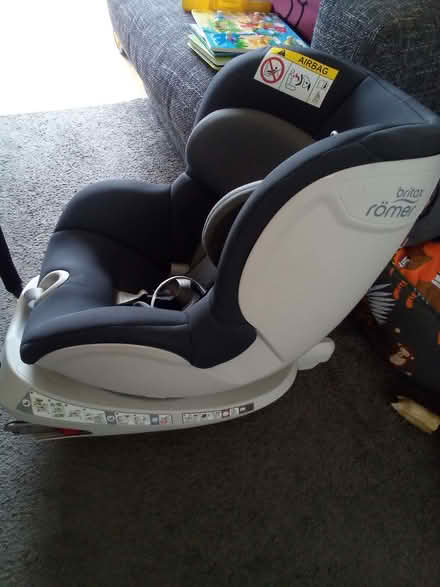 Photo of free Car child seat (Headington Quarry OX3) #1