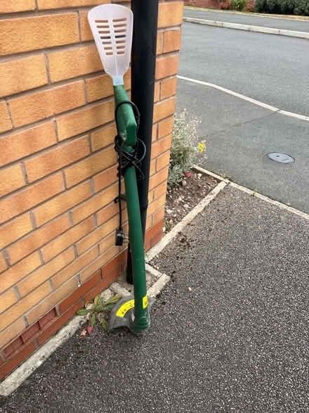 Photo of free Grass trimmer (Solihull B90) #2