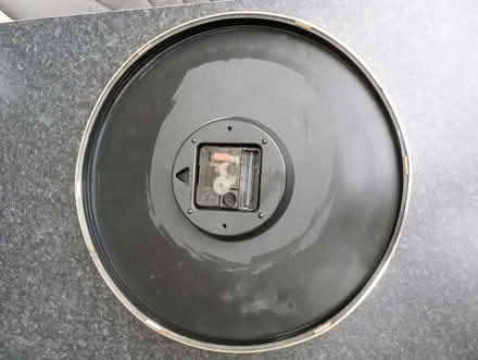 Photo of free Wall clock (Maidstone ME15) #3