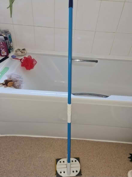 Photo of free Sponge mop (Newstead NG15) #2