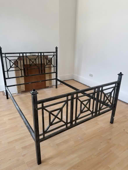 Photo of free Bed frame (Dulwich) #1